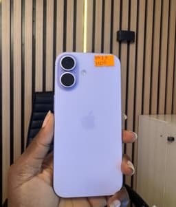 iPhone 17 photo 1