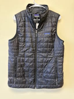 Patagonia Women's Nano Puff Vest Black Insulated Puffer Layering Gilet Size Large photo 2